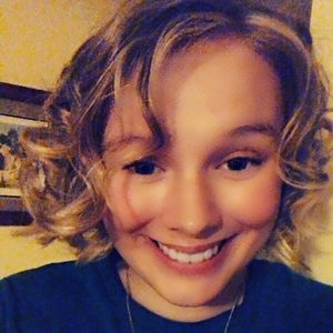 Meet your Posher, Cj